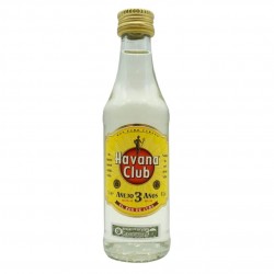 Havana Club Anejo Rum 3 Anos 0,05 Liter bei Premium-Rum.de online bestellen.